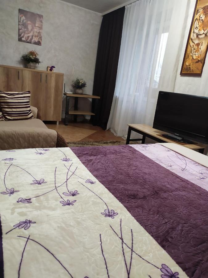 Apartment On Sobornaya 58 Khmelʼnytsʼkyy Exterior foto